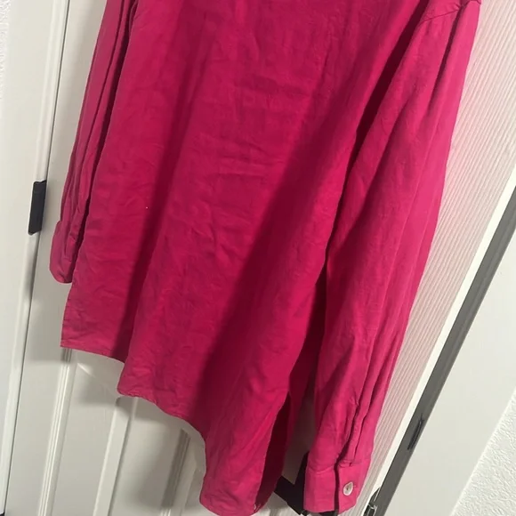 Hot pink linen blend two piece set, size S but fits like m or even large